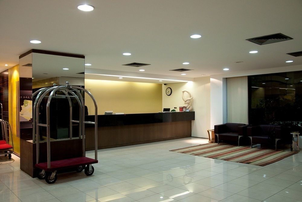 Stream Palace Hotel (Adults Only) Ribeirao Preto Exterior photo